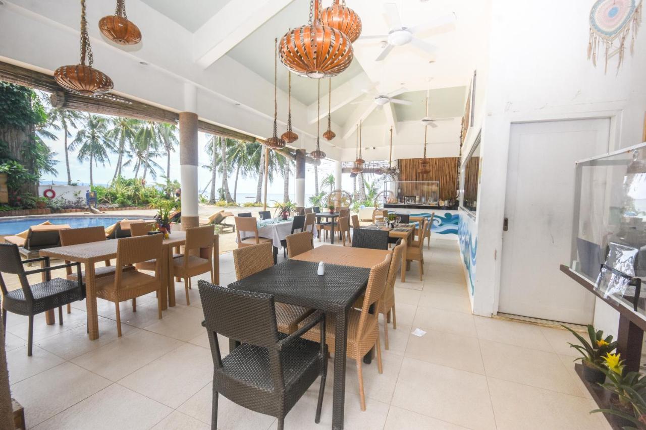 Microtel By Wyndham Boracay Balabag  Esterno foto