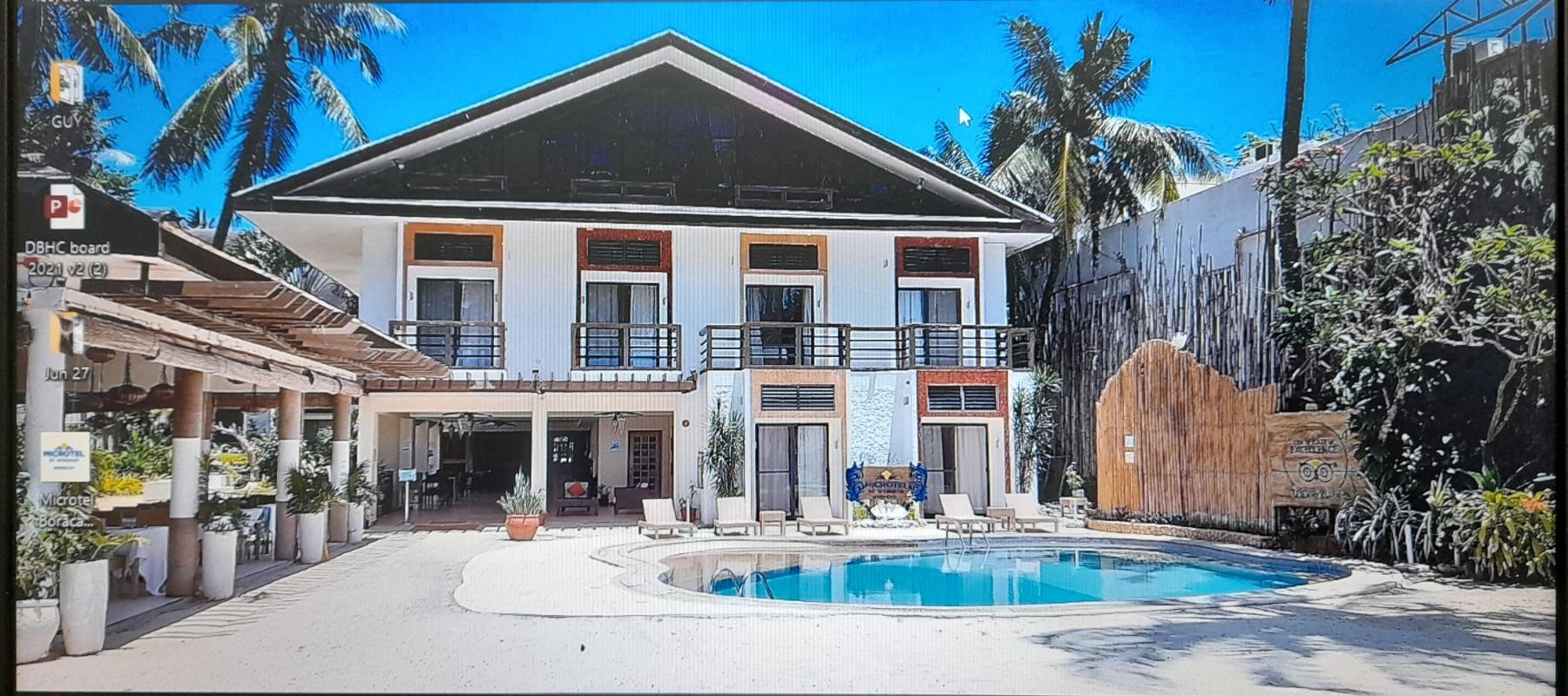 Microtel By Wyndham Boracay Balabag  Esterno foto