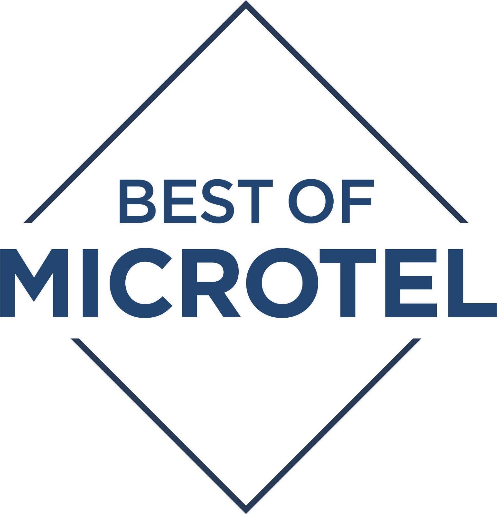 Microtel By Wyndham Boracay Balabag  Esterno foto